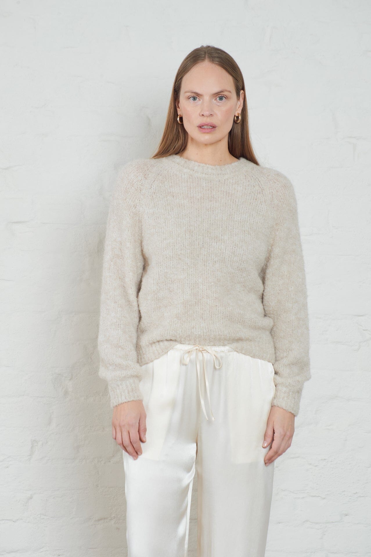 ArnieSays: Alison Lt Beige Melange Genser