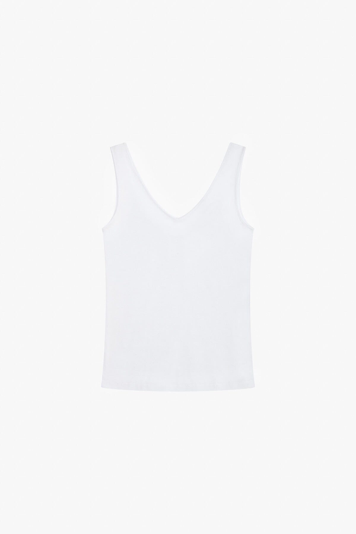 ArnieSays: Jasmien Linen White T-shirt