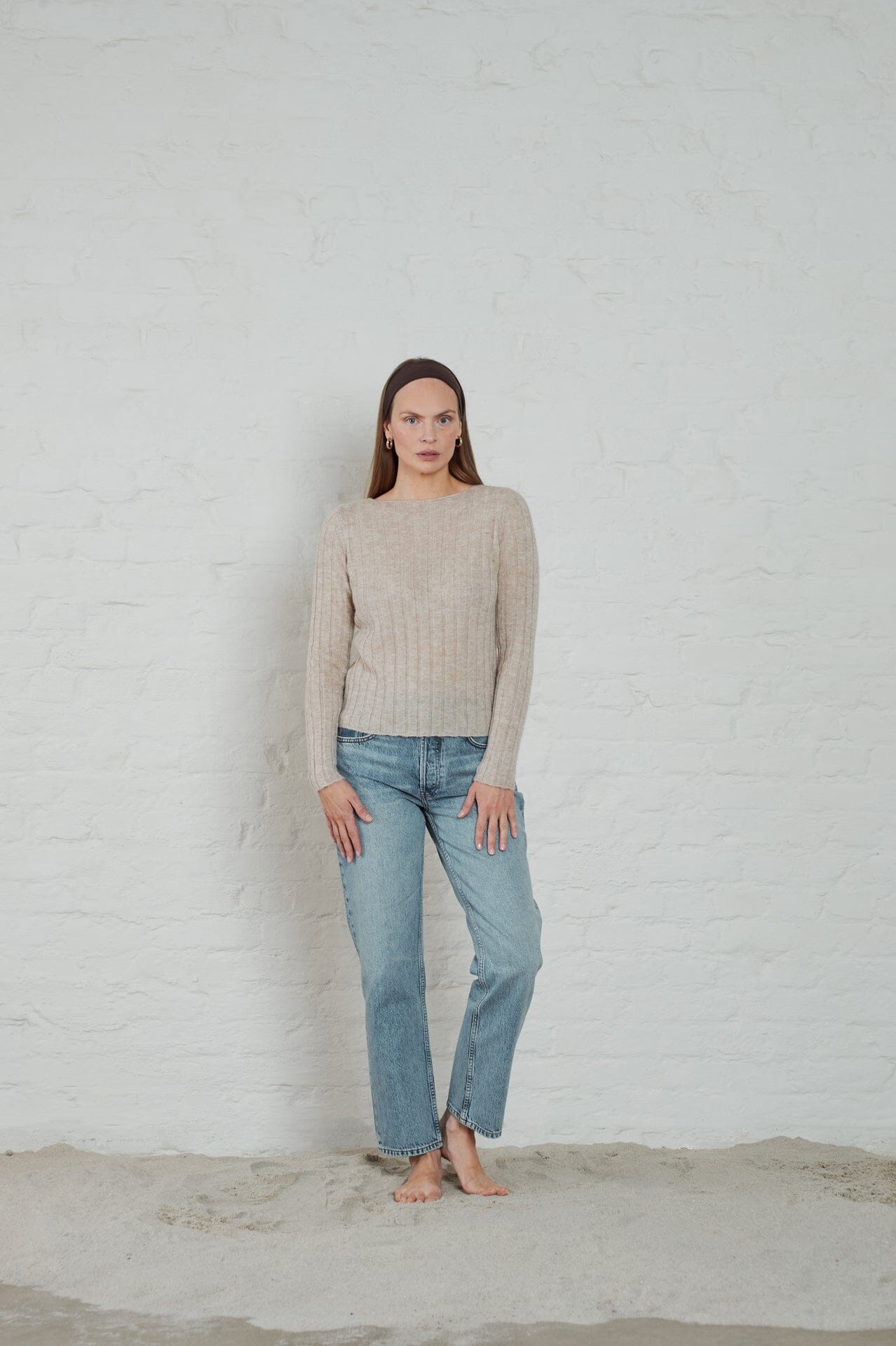 ArnieSays: Lumen Beige Genser