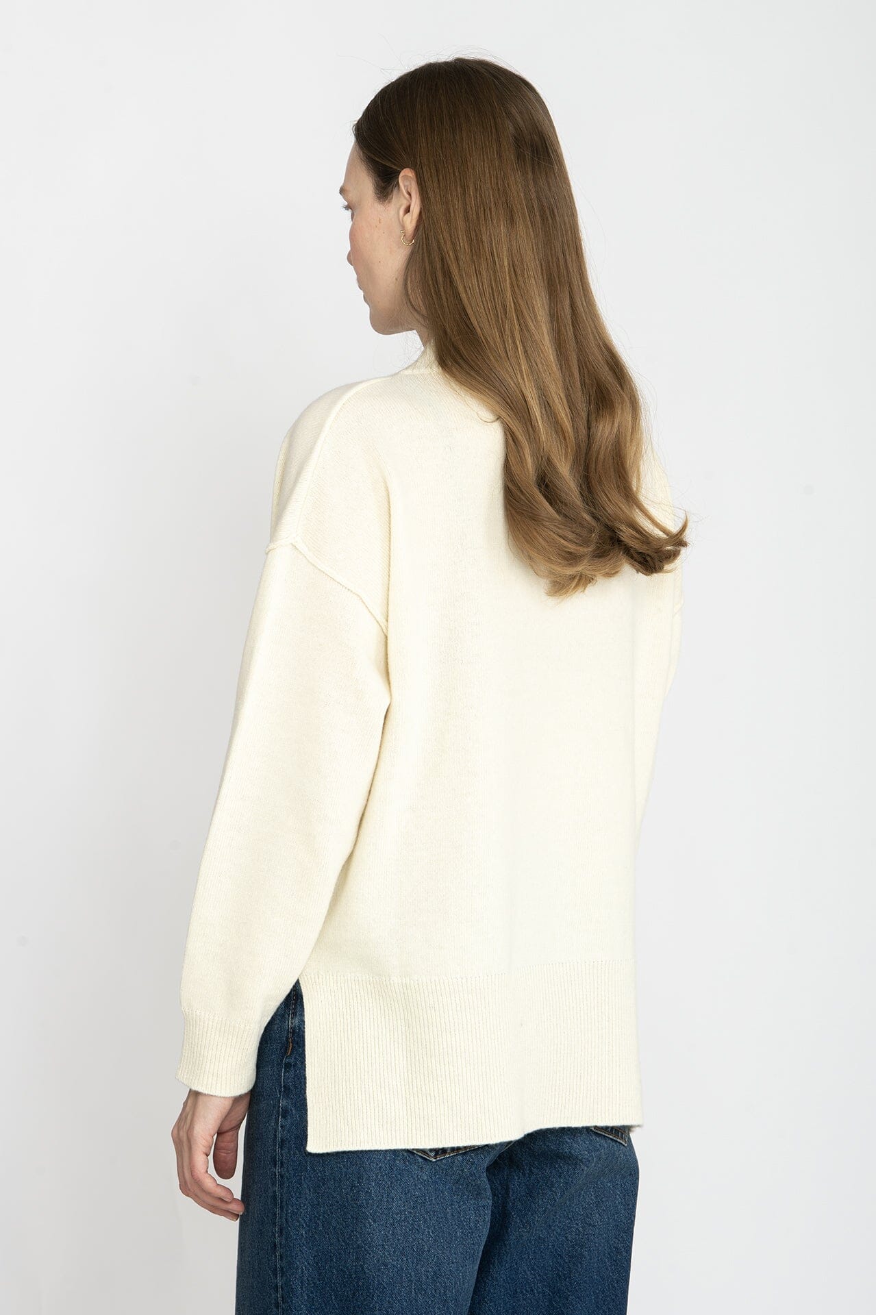 ArnieSays: Wilkins Offwhite Genser