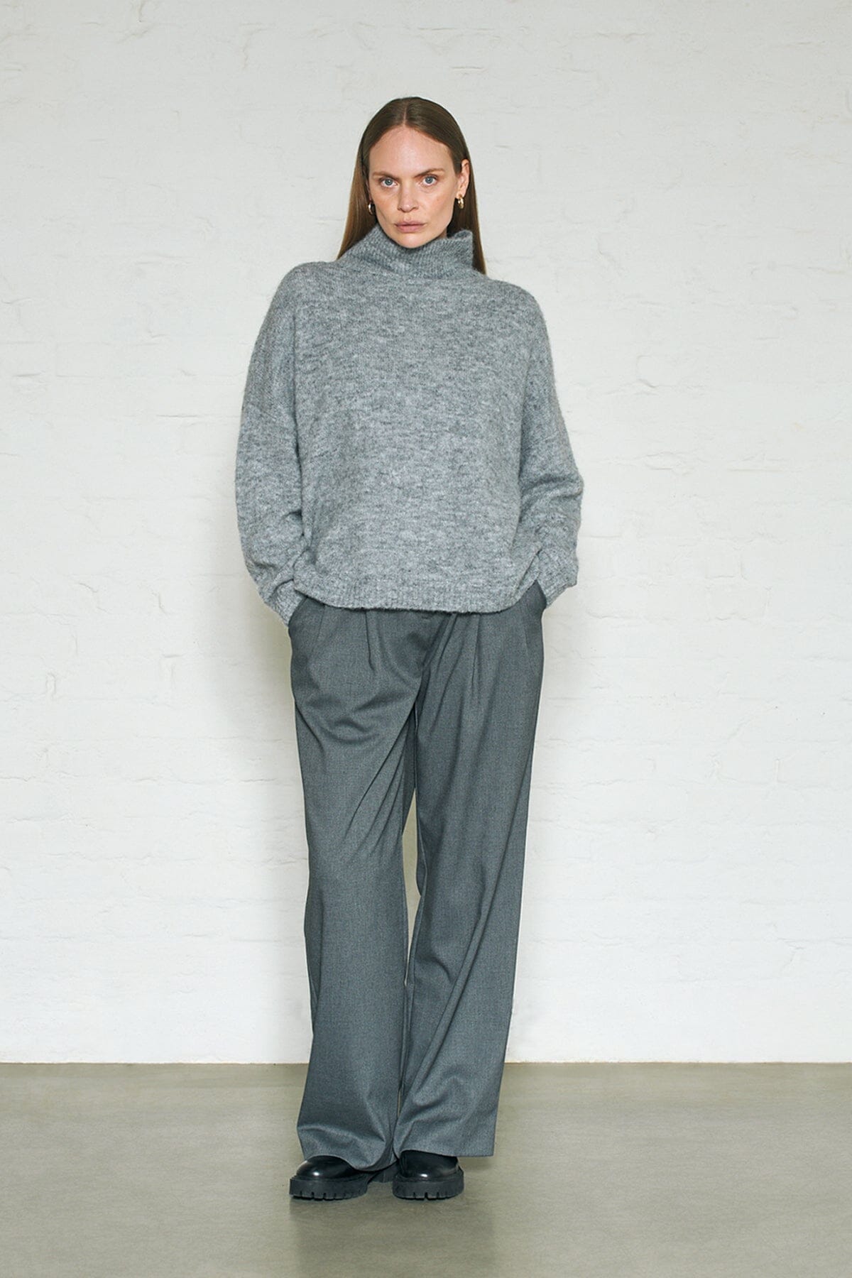 ArnieSays: Russo Grey Melange Genser