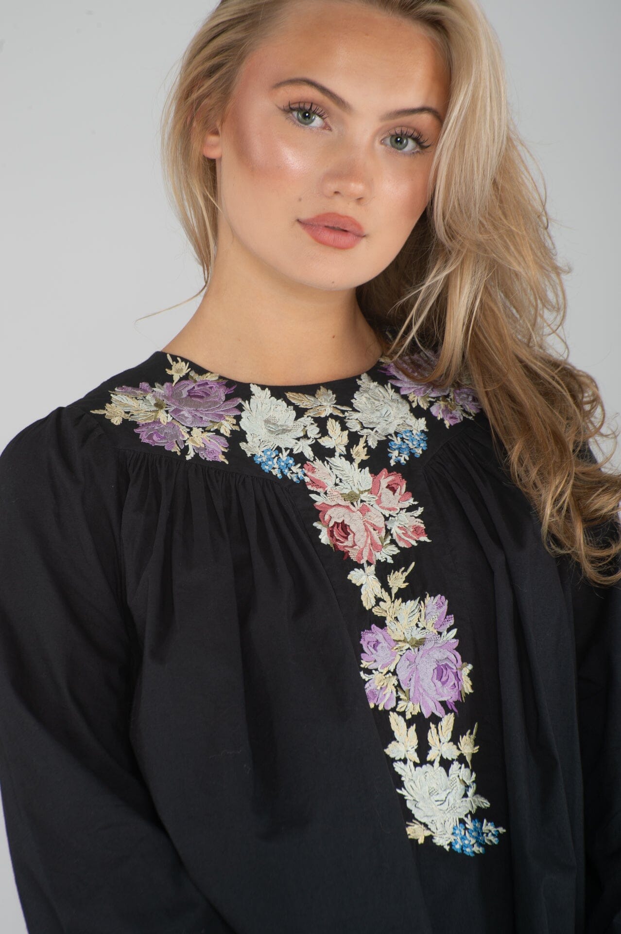 Pia Tjelta Oda Black Bluse