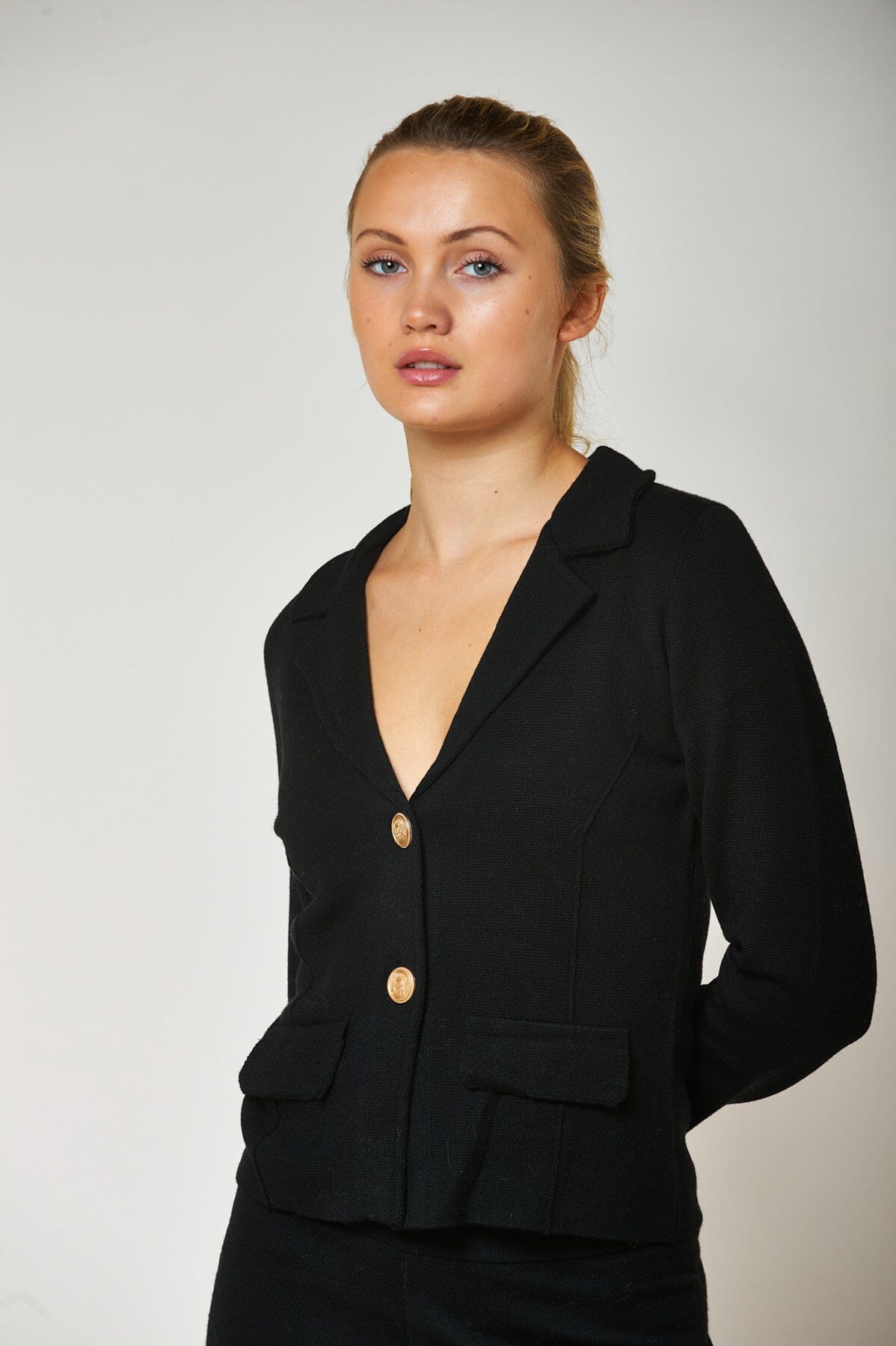 Aurora Merino Blazer Black Genser