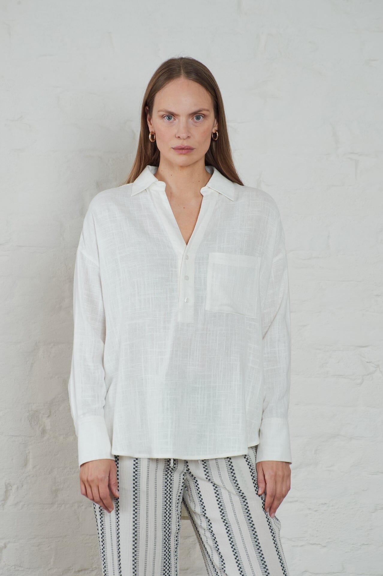 ArnieSays: Hills Linen Blend Offwhite Skjorte