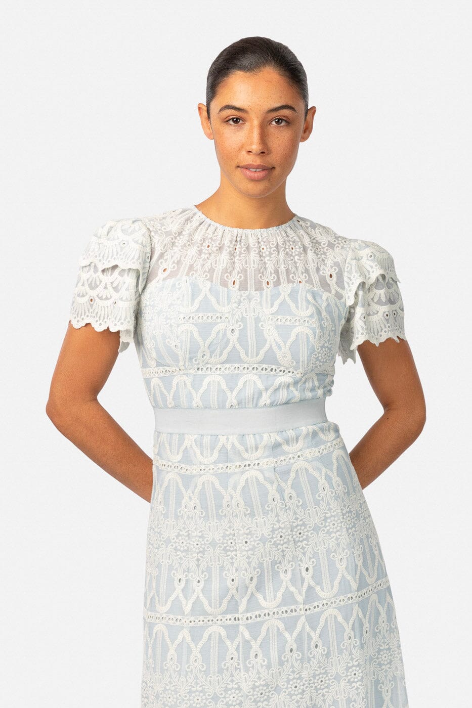 Love Lolina Philine Maxi Dress Blue Embroidery Kjole
