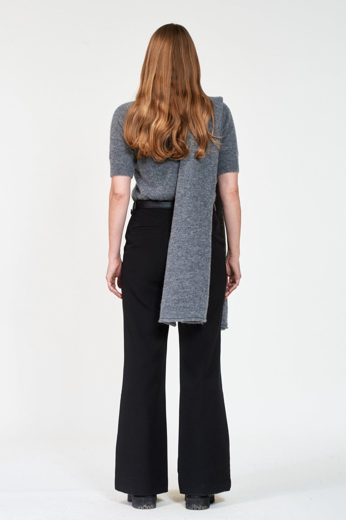 ArnieSays: GEORGINA Dk Grey Melange Genser