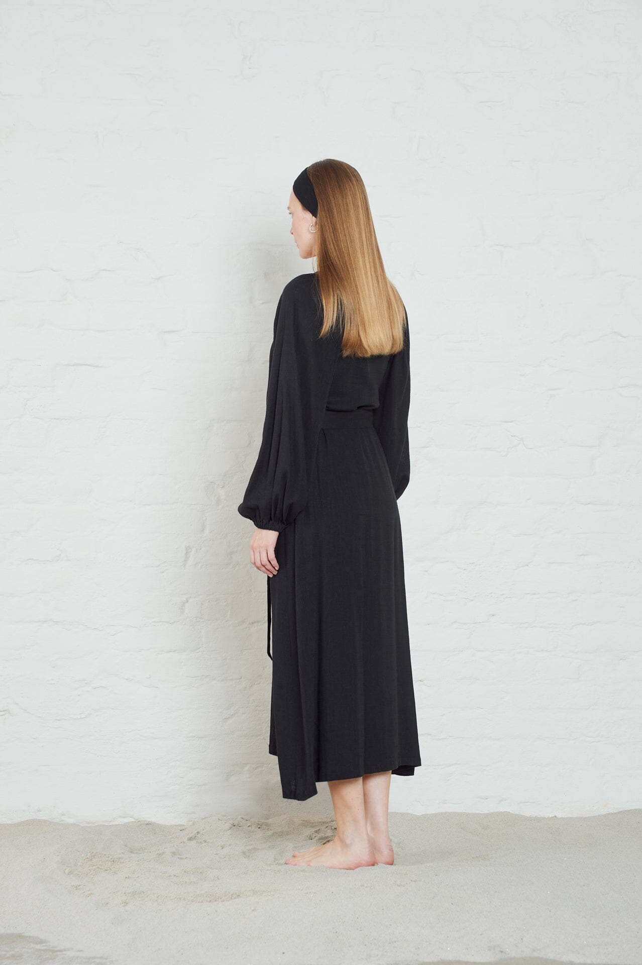 ArnieSays: Milla Linen Blend Black Kjole