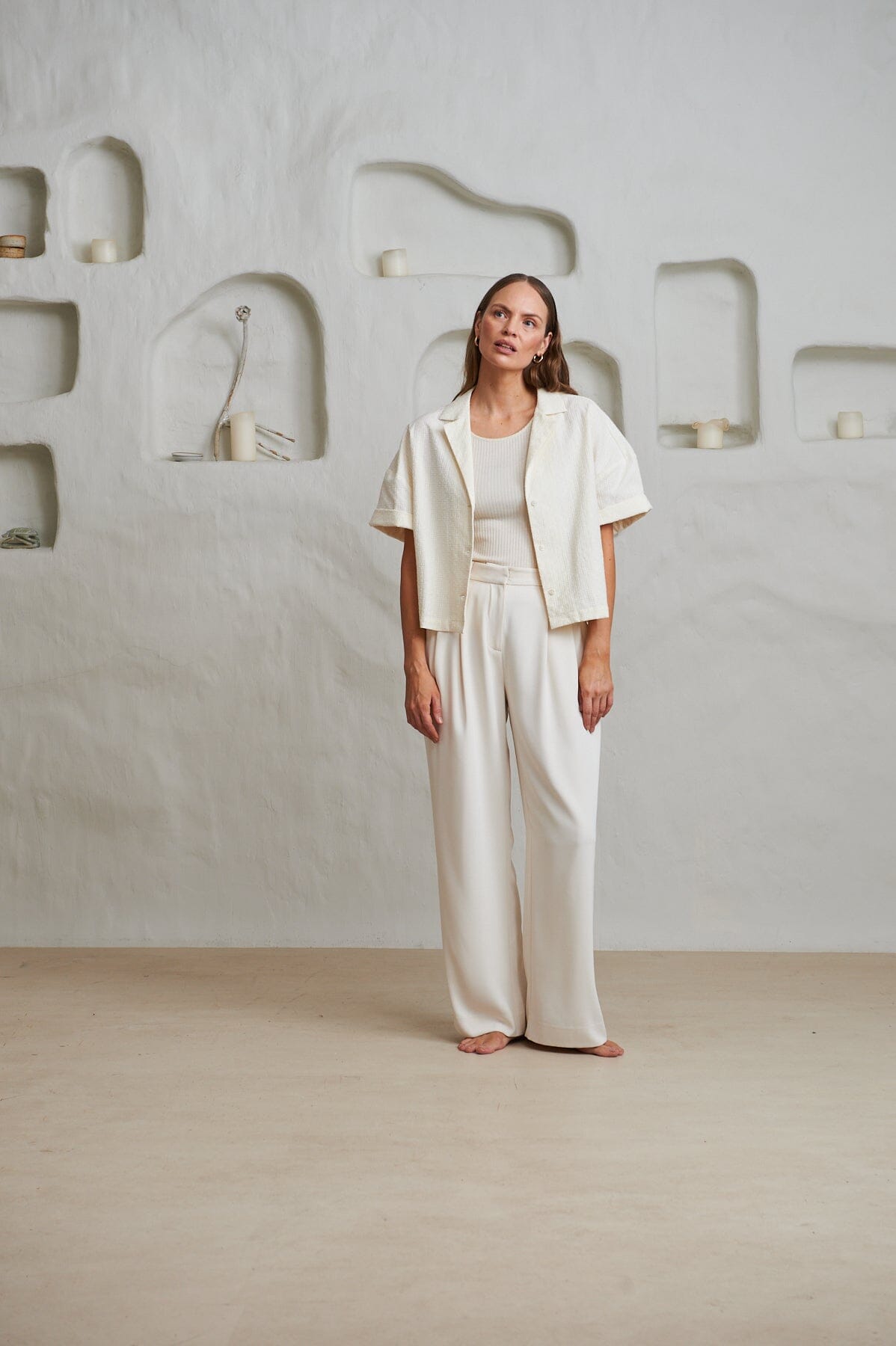 ArnieSays: Delos Broderie Offwhite Skjorte
