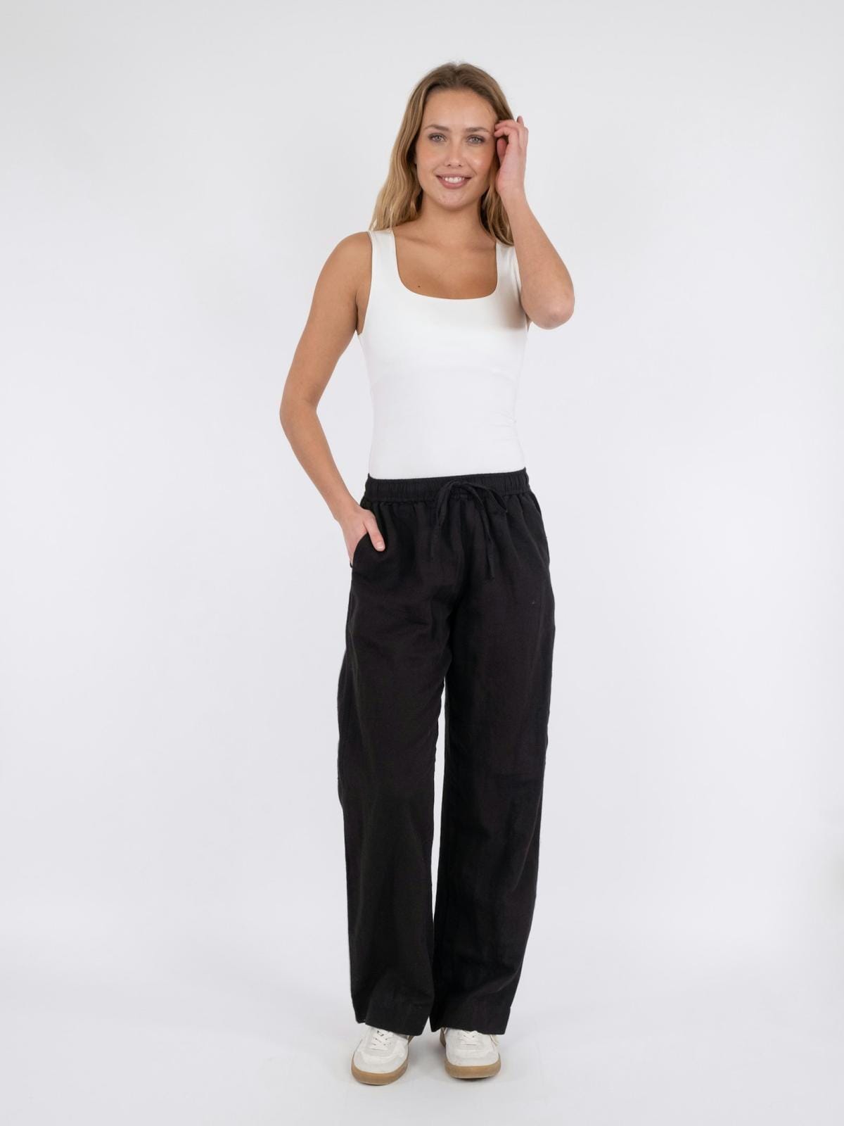 Neo Noir Sonar Linen Pants Black Bukse
