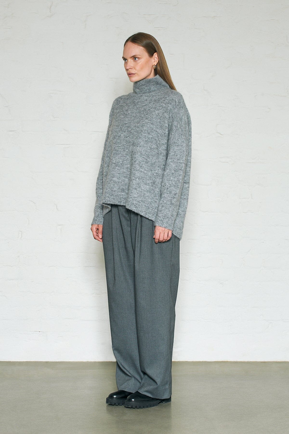 ArnieSays: Russo Grey Melange Genser