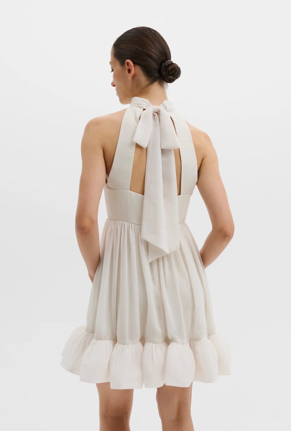 Malina Fern Halterneck Ruffled Mini Dress White Kjole