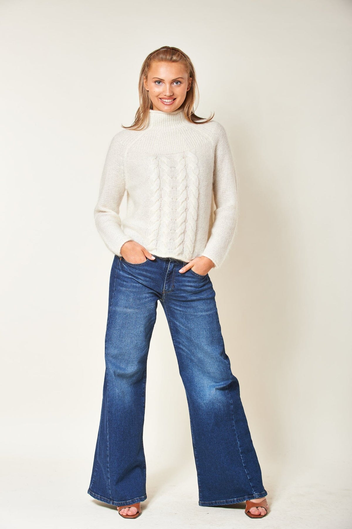 ArnieSays: Verdi Offwhite Genser