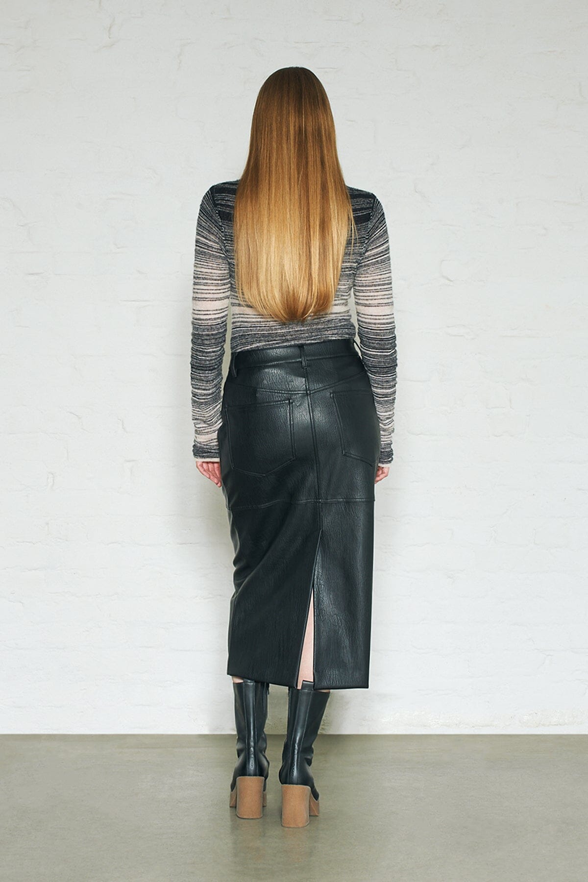 ArnieSays: Ancona Faux Leather Black Skjørt