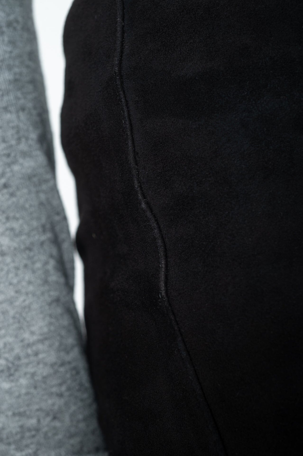 The Product Suede Pant Black Bukse