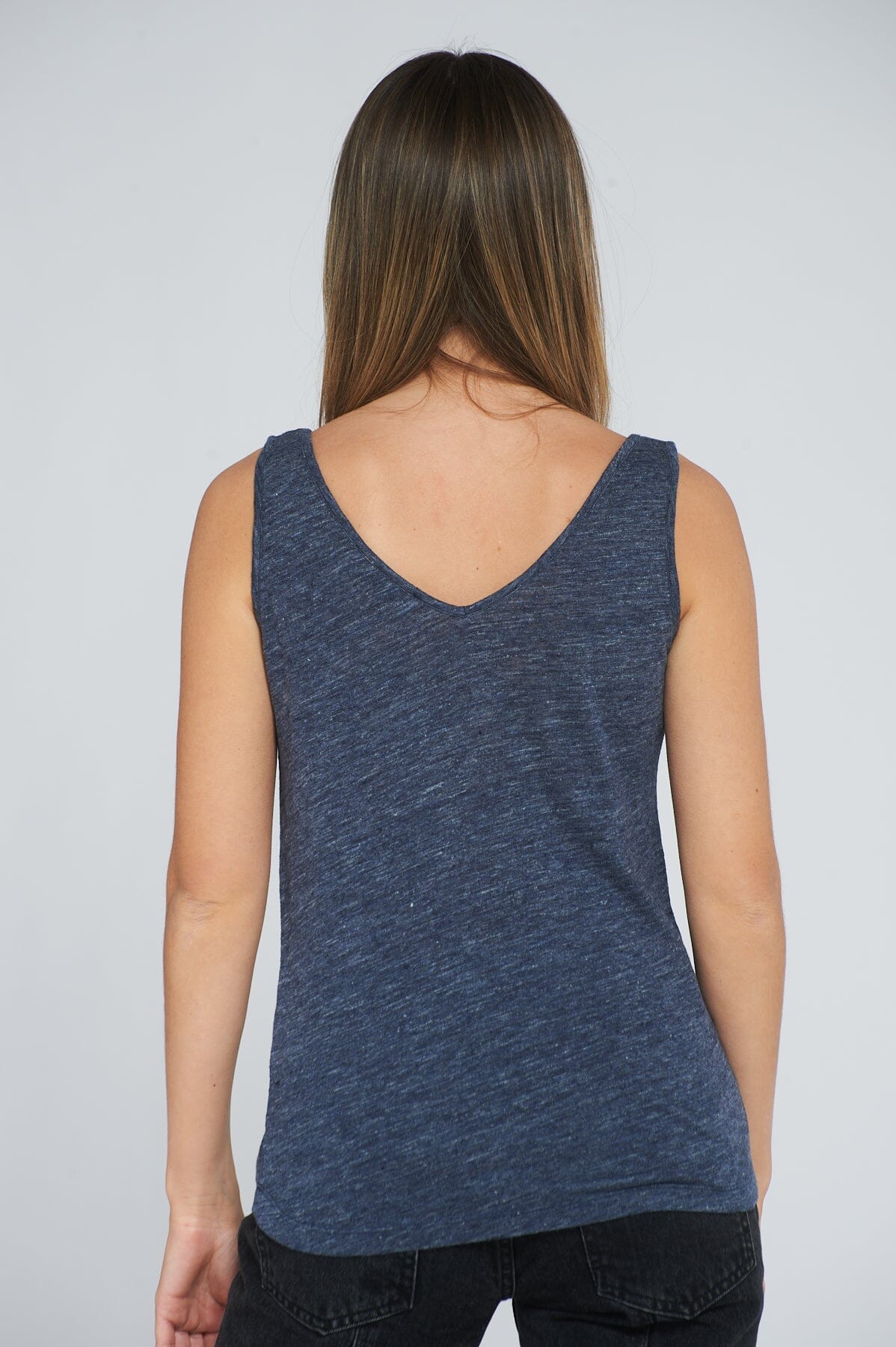 ArnieSays: Jasmien Linen Blue Melange T-shirt