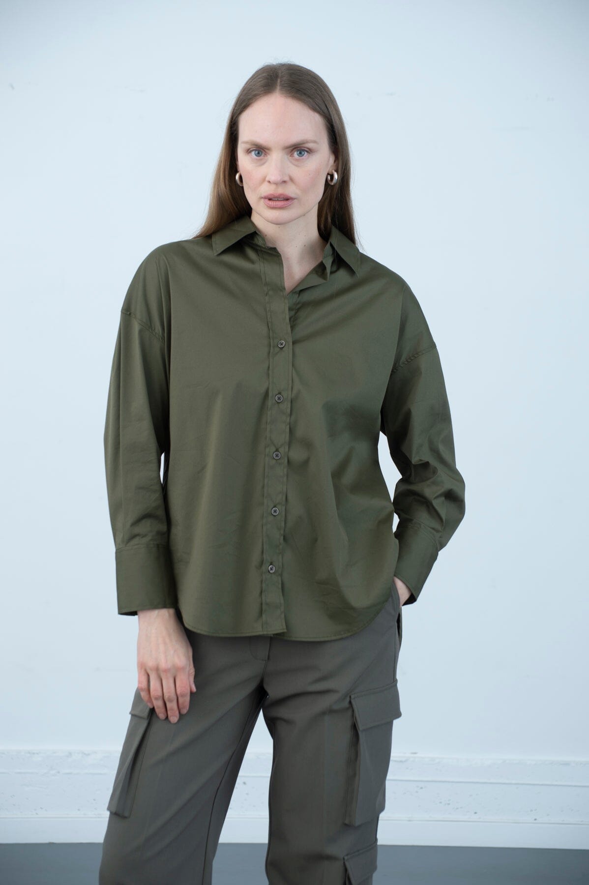 ArnieSays: Allen Soft Poplin Dk Army Green Skjorte