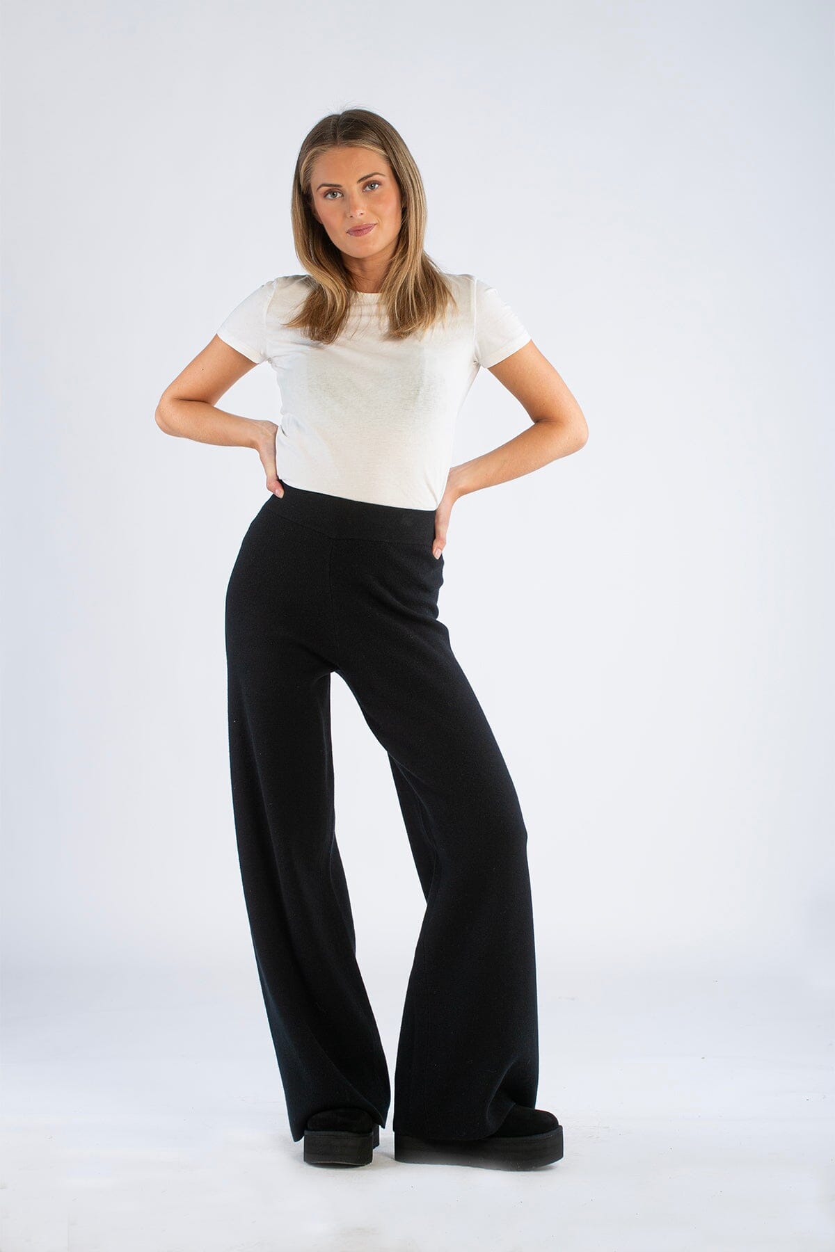 Iben Serge Pants Black Bukse