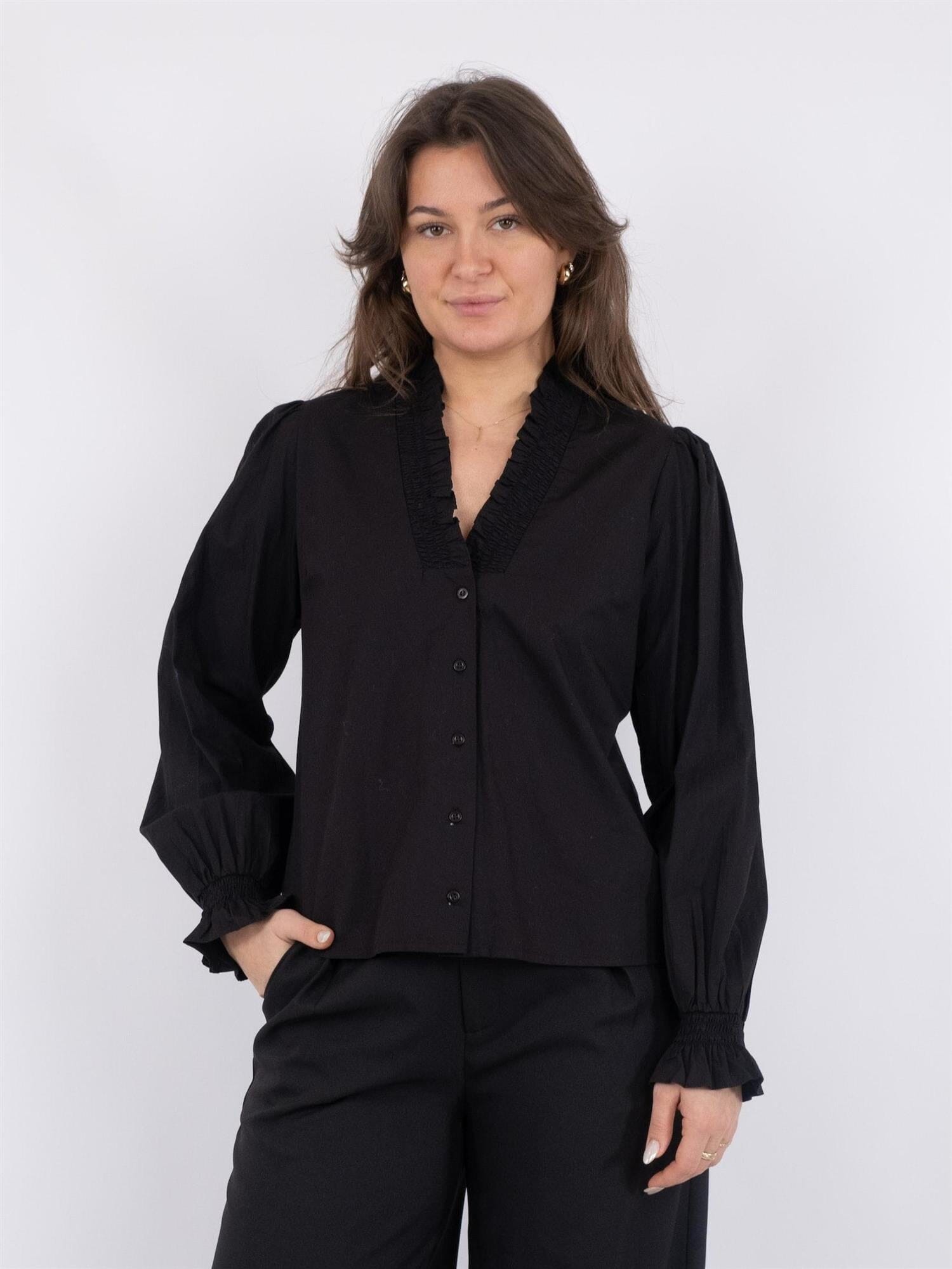 Neo Noir Brielle Solid Shirt Black Skjorte