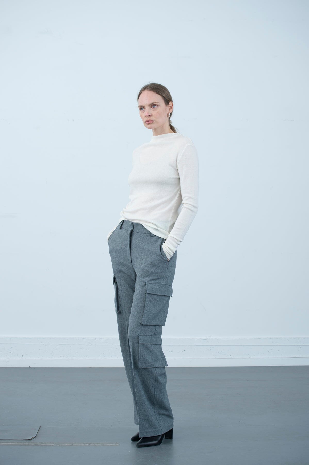 ArnieSays: Amina Wool Blend Offwhite T-shirt