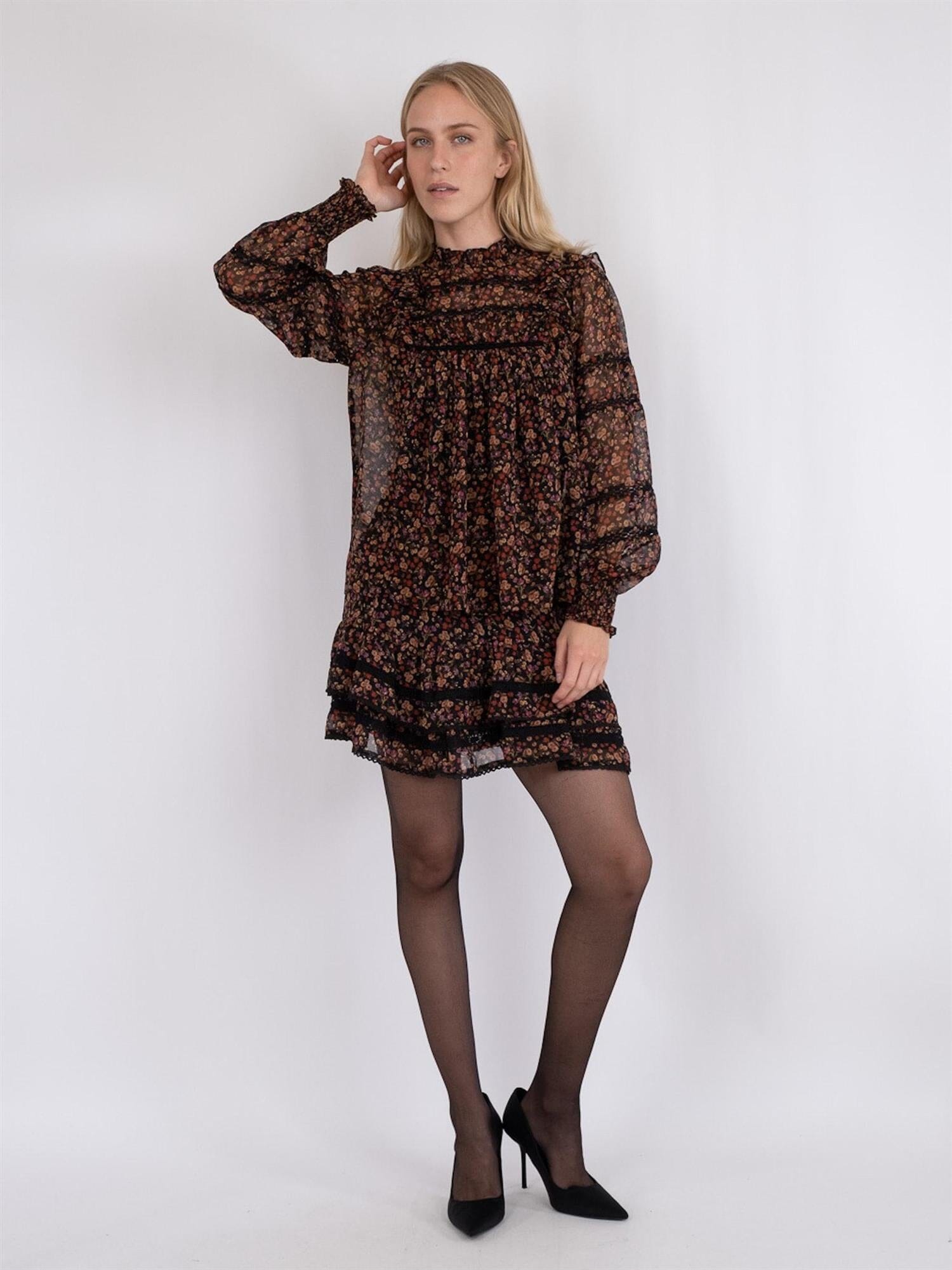 Neo Noir Harmon Garden Blouse Black Bluse