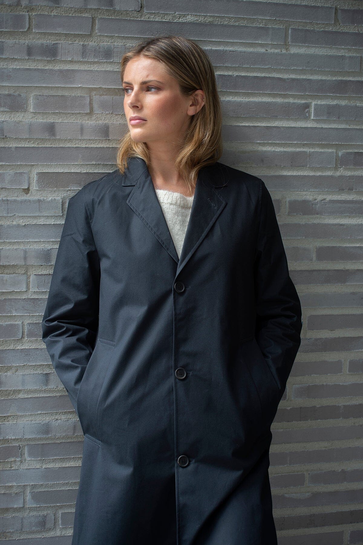Stutterheim Kivik Black Ytterplagg